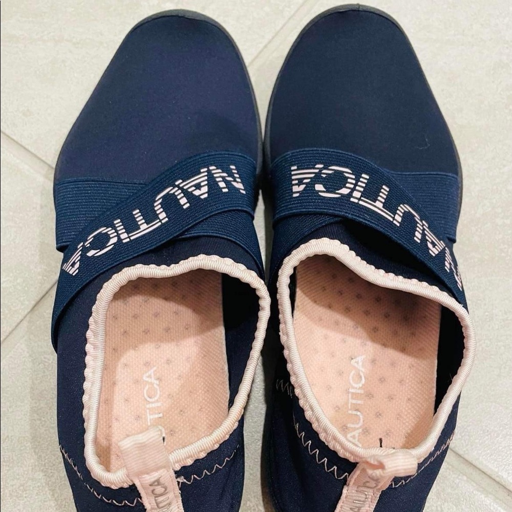 Nautica swimming shoes
